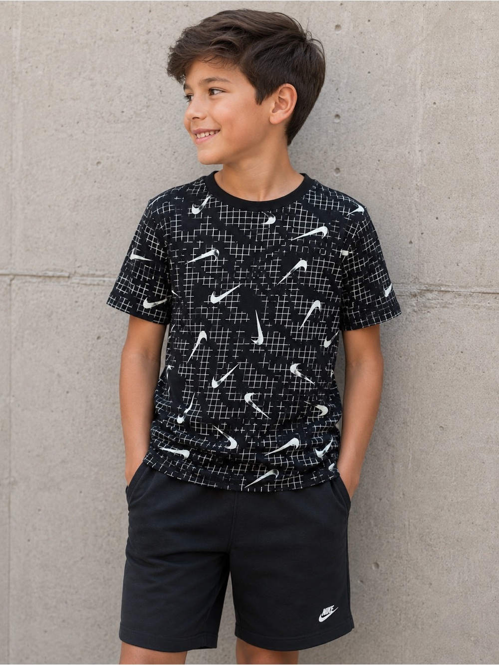 Nike Boys' Black Graphic Logo Tee~ Glow in the Dark. Size 7